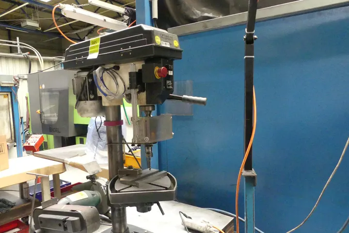 Optimum – Säulenbohrmaschine Modell: B 23 Pro
